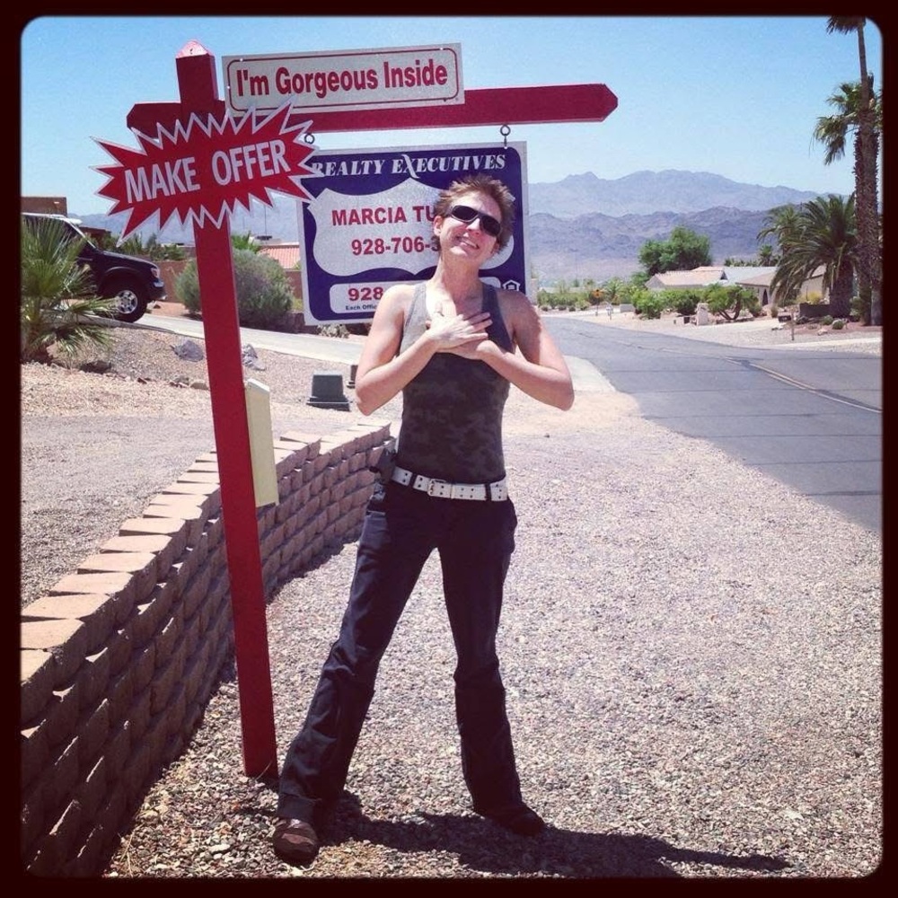 Meet your Posher, Brittney